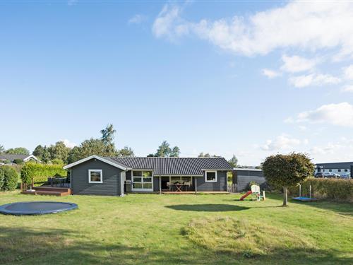 Sommerhus - 6 personer -  - Sejlet - Bogø / Møn - 4793 - Bogø