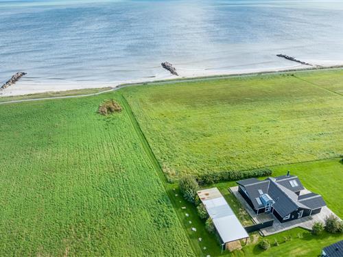Sommerhus - 5 personer -  - Strandgården - Sæby By - 9300 - Sæby