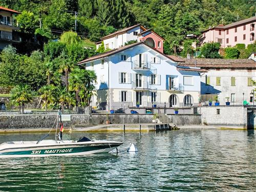 Ferieleilighet - 6 personer -  - Osteno - 22010