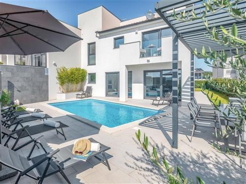 Sommerhus - 8 personer -  - Medulin - 52203