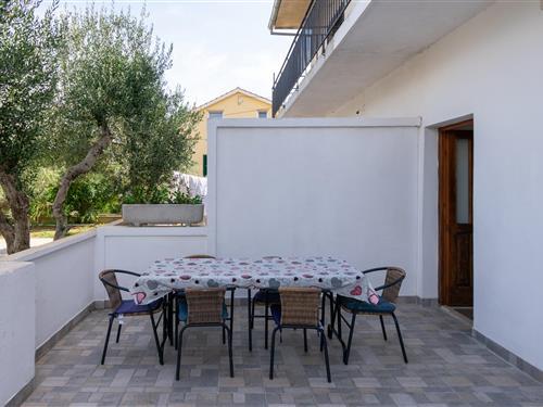 Holiday apartment - 5 persons -  - Tkon - 23212 - Tkon