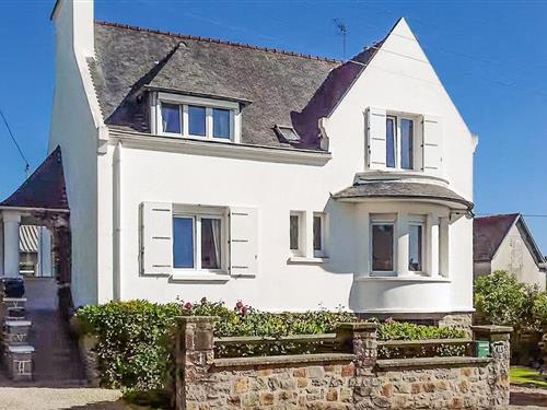 Holiday home - 10 persons -  - Allées des Violettes - Saint-Martin-Des-Champs - 29600 - Saint-Martin-Des-Champ