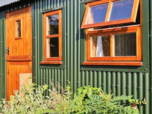 Holiday home - 2 persons -  - Shrewsbury - SY5 6RU