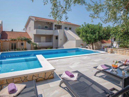 Holiday apartment - 6 persons -  - Vuinci - Ploce-Blace - 20357 - Blace