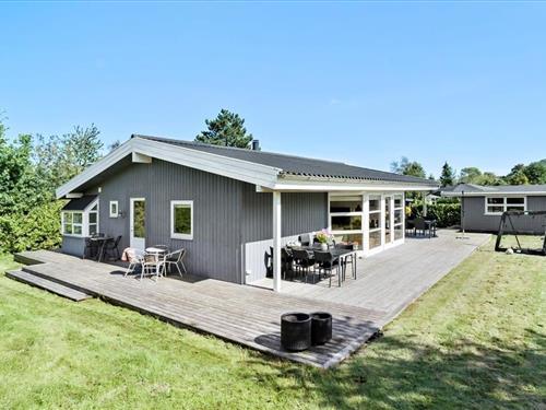 Sommerhus - 8 personer -  - Tværagervej - Dyngby - 8300 - Odder