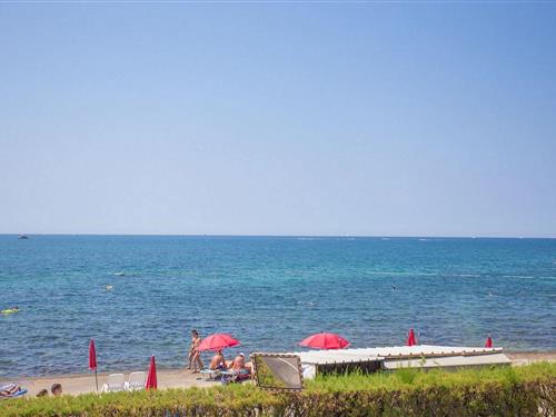 Holiday Home/Apartment - 5 persons -  - Materada - 52440 - Porec