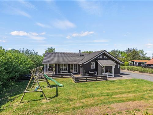 Holiday Home/Apartment - 6 persons -  - Horsfold - Bork Havn - 6893 - Hemmet Strand