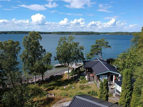 Holiday home - 8 persons -  - Marö - Norrtälje - 76015 - Gräddö