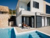 Image 9 - Outside