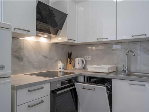 Holiday apartment - 4 persons -  - 20271 - Blato