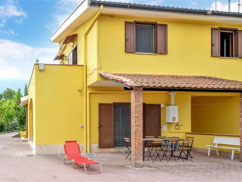 Holiday Home/Apartment - 8 persons -  - Strada Provinciale - 81037 - Carano