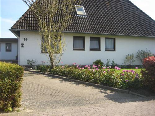 Holiday Home/Apartment - 6 persons -  - Südereggenweg - 25761 - Büsum