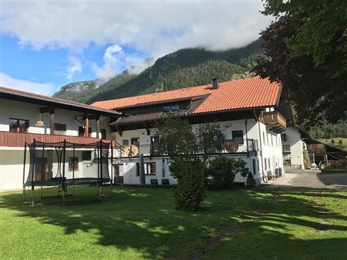 Holiday Home/Apartment - 6 persons -  - Sämerhof - 6621 - Bichlbach