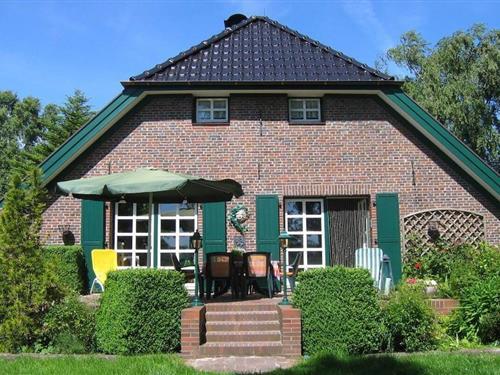 Ferienhaus - 8 Personen -  - 26316 - Varel-Moorhausen