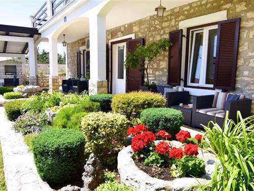 Holiday Home/Apartment - 4 persons -  - 52470 - Umag