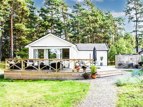 Holiday home - 5 persons -  - Kaptenens väg - 296 92 - Yngsjö
