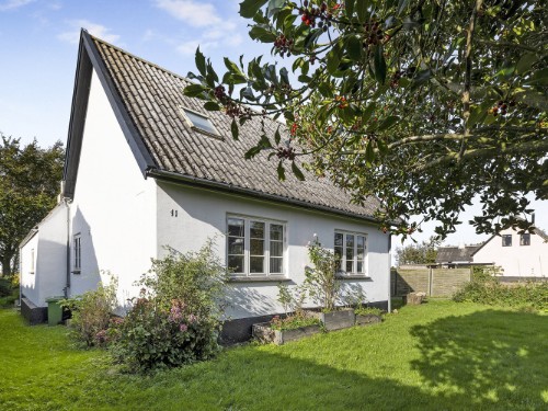 Sommerhus - 6 personer -  - Kirkebyen - 3790 - Hasle