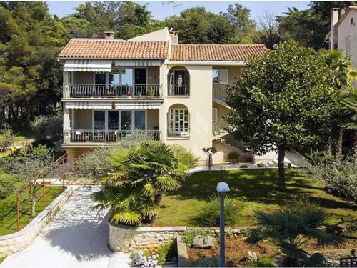 Holiday home - 2 persons -  - 52440 - Porec