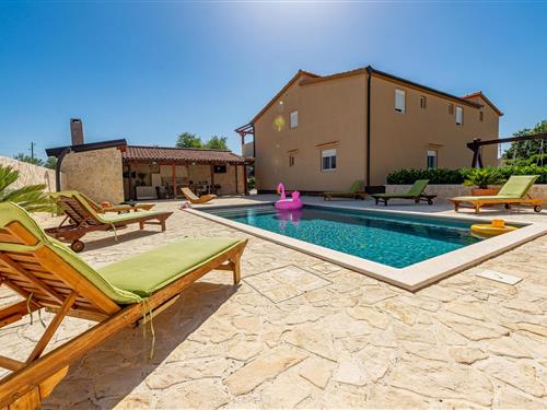 Feriehus - 12 personer -  - Ulica 3 br. - Zadar-Galovac - 23222 - Galovac