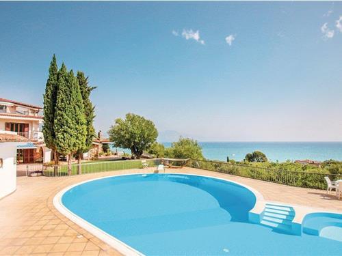 Sommerhus - 14 personer -  - Contrada Crocifisso - Santa Marina - 84067 - Santa Marina Sa