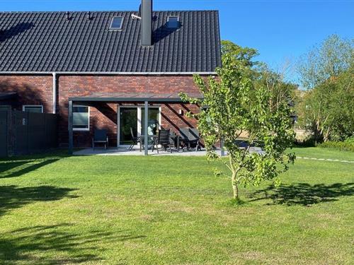 Holiday Home/Apartment - 6 persons -  - 26969 - Butjadingen