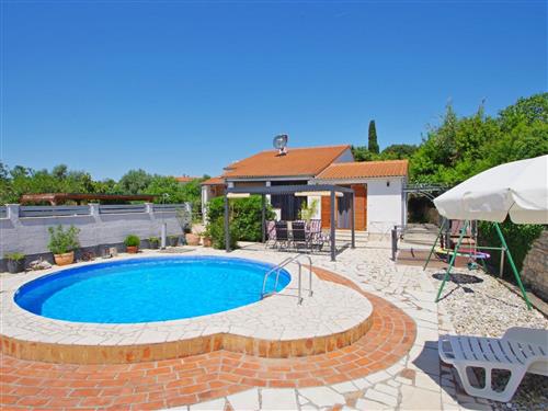 Holiday home - 6 persons -  - Pula - 52100
