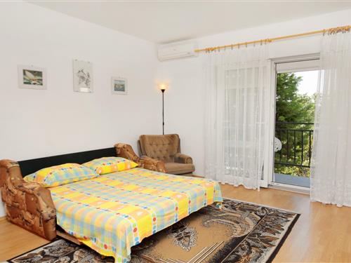 Holiday Home/Apartment - 4 persons -  - Novi Vinodolski - 51250 - Novi Vinodolski