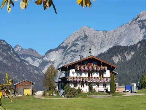 Holiday Home/Apartment - 6 persons -  - 5760 - Saalfelden