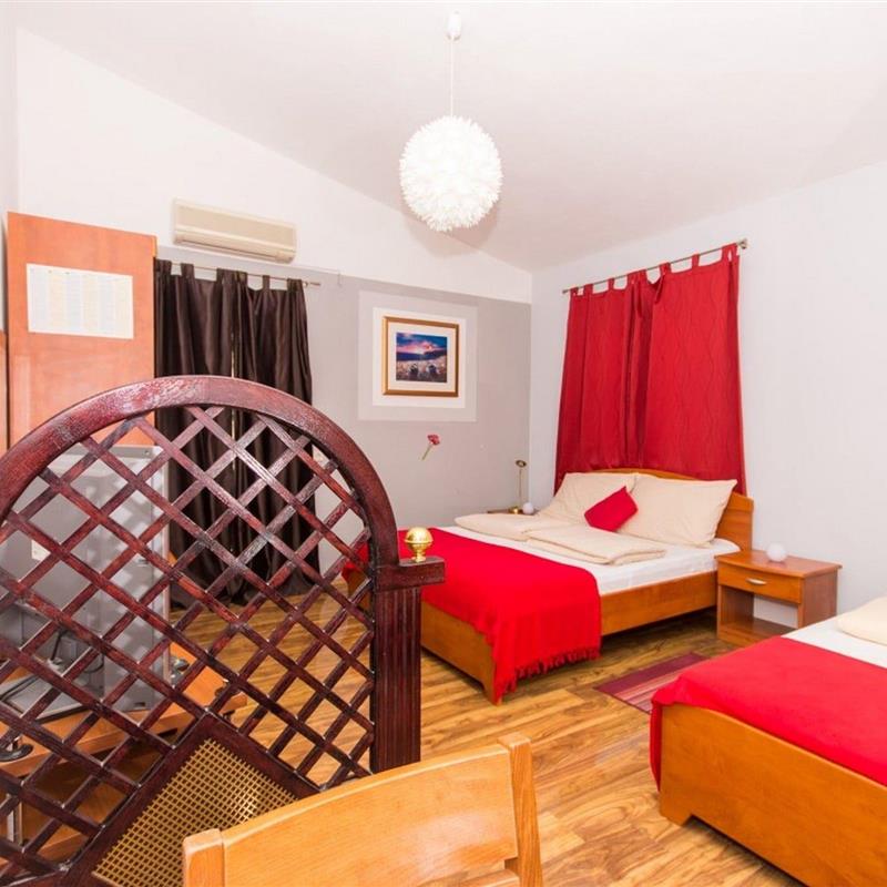 Ferielejlighed - 3 personer -  - 21223 - Okrug Gornji