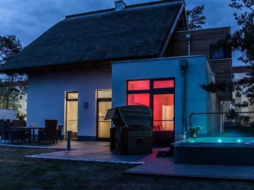 Sommerhus - 7 personer -  - 17449 - Karlshagen