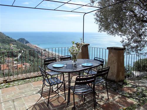 Holiday Home/Apartment - 6 persons -  - Varigotti - 17024
