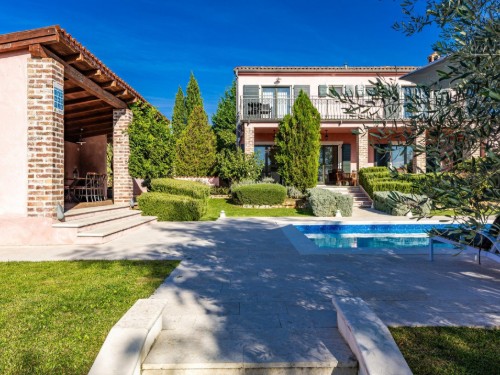 Villa - 8 Personen -  - 52444 - Pinezici