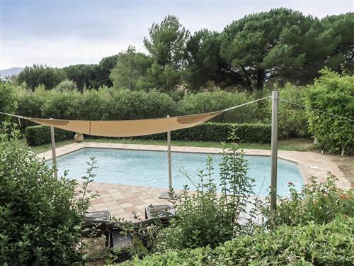 Holiday home - 6 persons -  - Grimaud - 83310