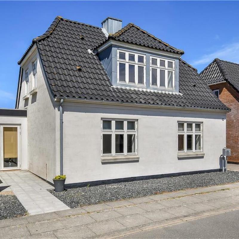 Sommerhus - 9 personer -  - Vesterhavsgade - 7680 - Thyborøn