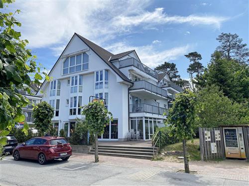Holiday Home/Apartment - 3 persons -  - Strandstrasse - 18586 - Baabe (Ostseebad)