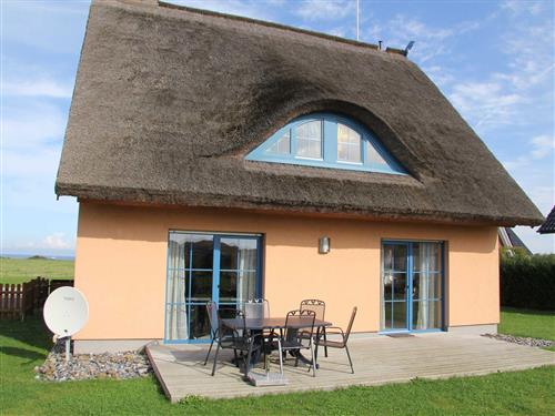 Ferienhaus - 8 Personen -  - 400 Meter zum Sandstrand, ruhige Lage - 18556 - Dranske