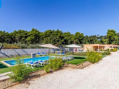 Sommerhus - 12 personer -  - Biskupije - 52203 - Medulin