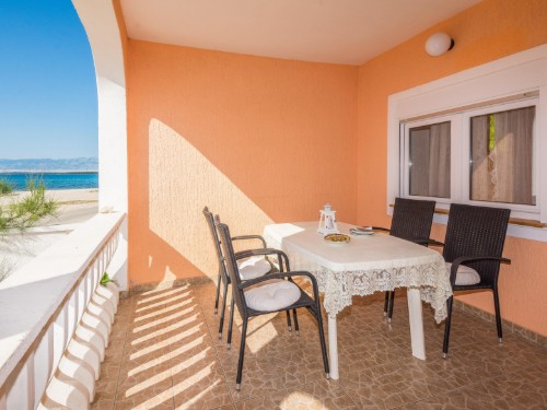 Holiday apartment - 4 persons -  - Ulica Marina VIII - 23234 - Vir