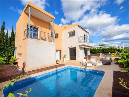 Holiday home - 6 persons -  - Albir - 03580