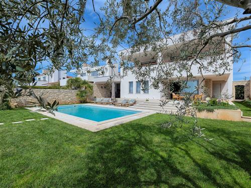 Holiday home - 8 persons -  - Pula/Vodnjan - 52215