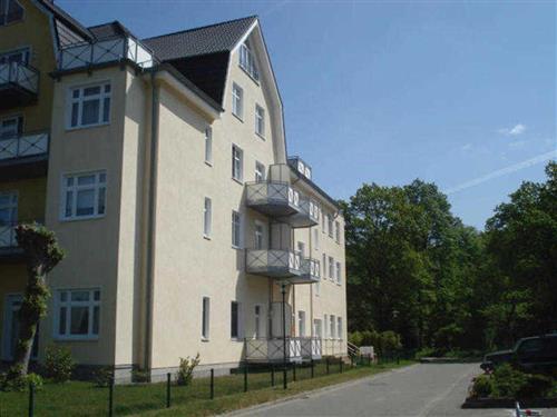 Holiday Home/Apartment - 3 persons -  - Strandstraße - 18181 - Seeheilbad Graal-Müritz