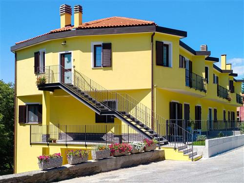 Holiday Home/Apartment - 6 persons -  - San Bartolomeo Del Bosco - 17100