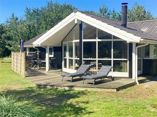 Holiday Home/Apartment - 8 persons -  - Lævej - Marielyst - 4873 - Væggerløse