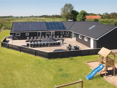 Ferienhaus - 26 Personen -  - Engsig Bækvej - Bratten - 9981 - Jerup