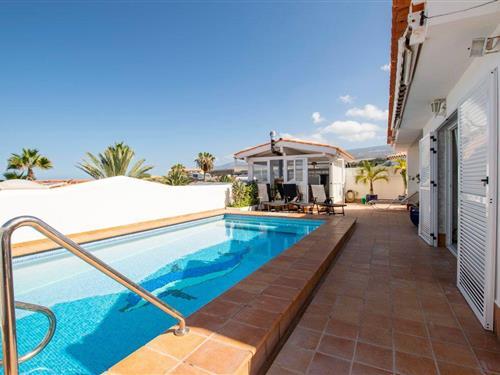 Fritidsbolig - 6 personer -  - Calle Marejadilla - 38687 - Playa San Juan