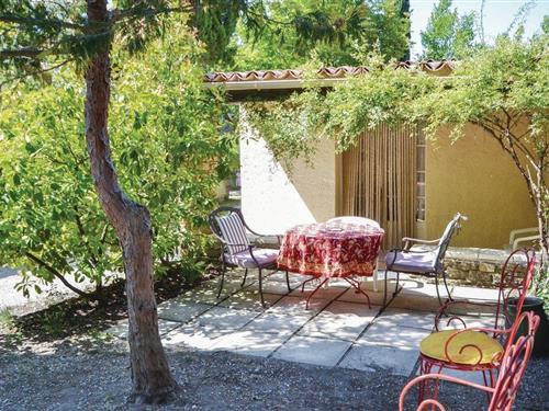 Holiday home - 2 persons -  - Ch. des Carr. des Gipieres - 84410 - Crillon Le Brave