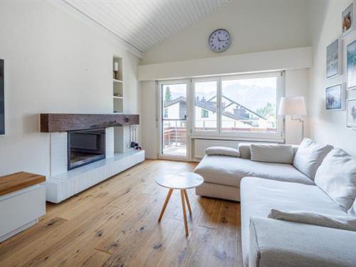 Holiday apartment - 4 persons -  - 7032 - Laax
