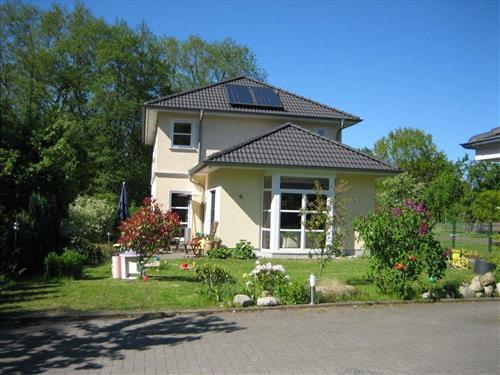 Ferienhaus - 3 Personen -  - Hofholzalle 62 a - 24109 - Kiel