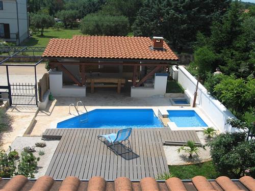 Ferienhaus - 6 Personen -  - 52465 - Vabriga