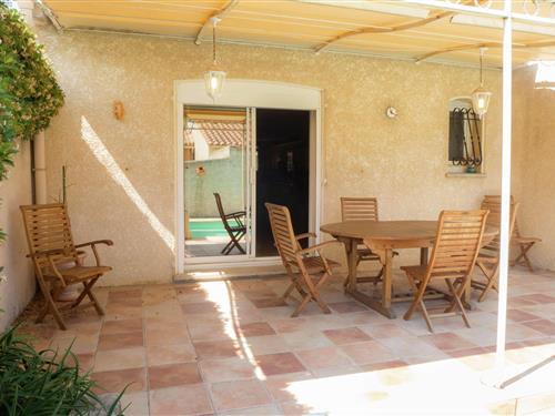 Holiday Home/Apartment - 4 persons -  - 11100 - Narbonne